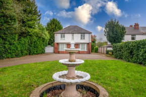 Spacious Worcester City Centre House